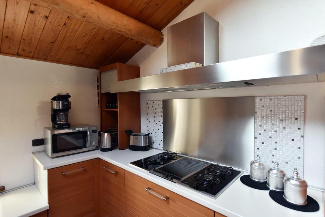 Susy Apartments Colognola ai Colli エクステリア 写真