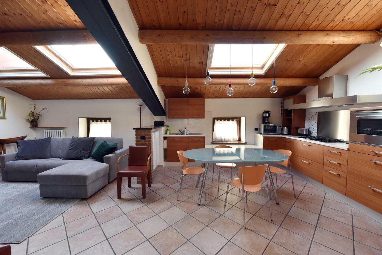 Susy Apartments Colognola ai Colli エクステリア 写真
