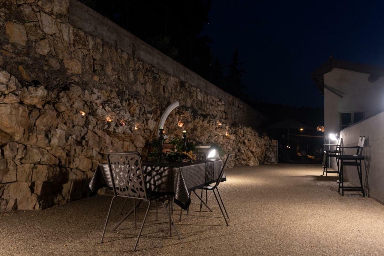 Susy Apartments Colognola ai Colli エクステリア 写真