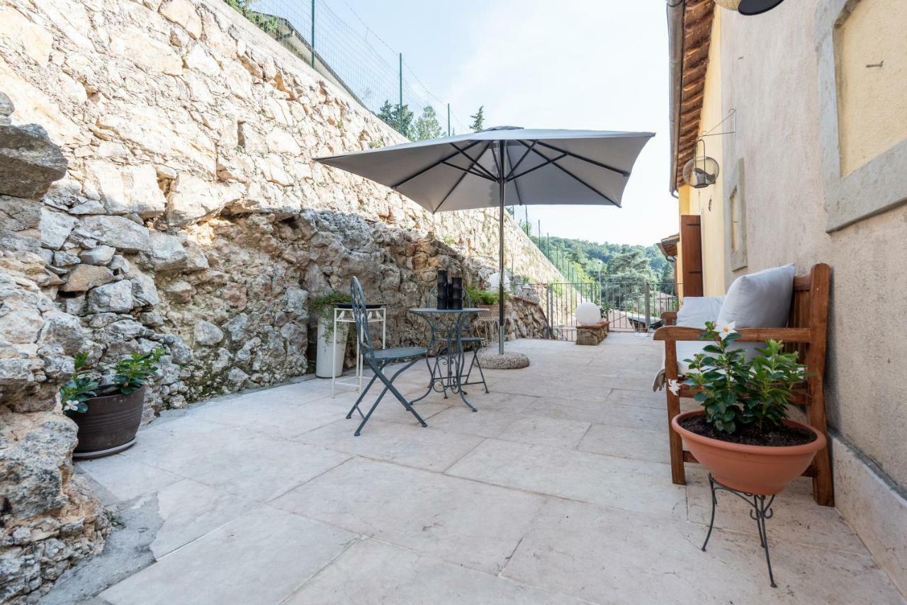 Susy Apartments Colognola ai Colli エクステリア 写真