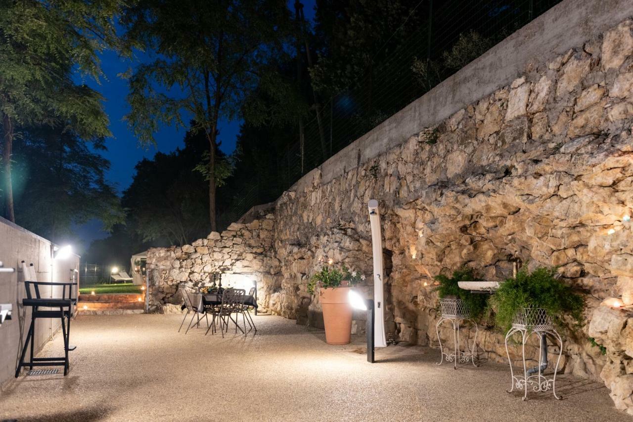 Susy Apartments Colognola ai Colli エクステリア 写真